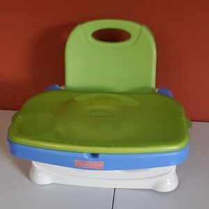 🐤 Fisher-Price Portable Booster Seat